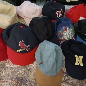 Caps